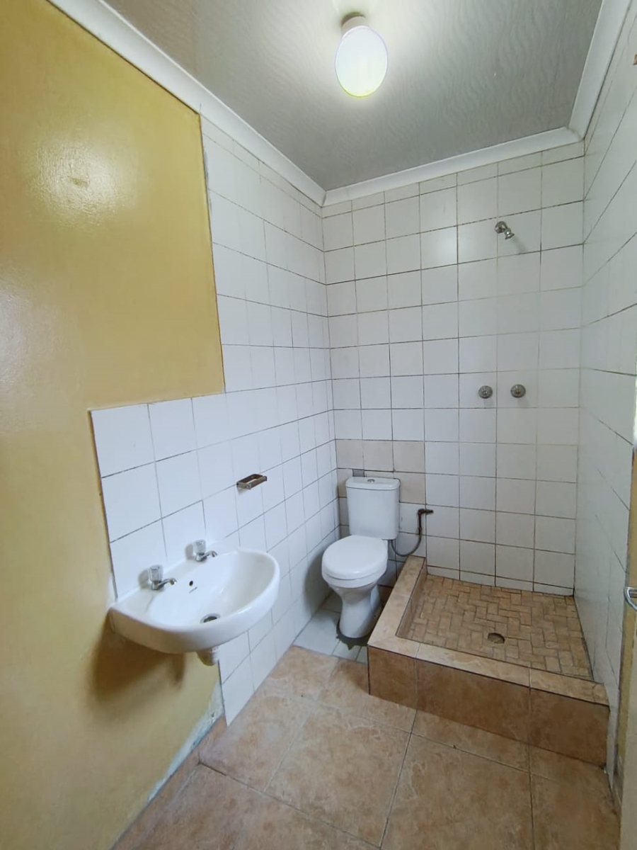 3 Bedroom Property for Sale in Brentwood Park Western Cape